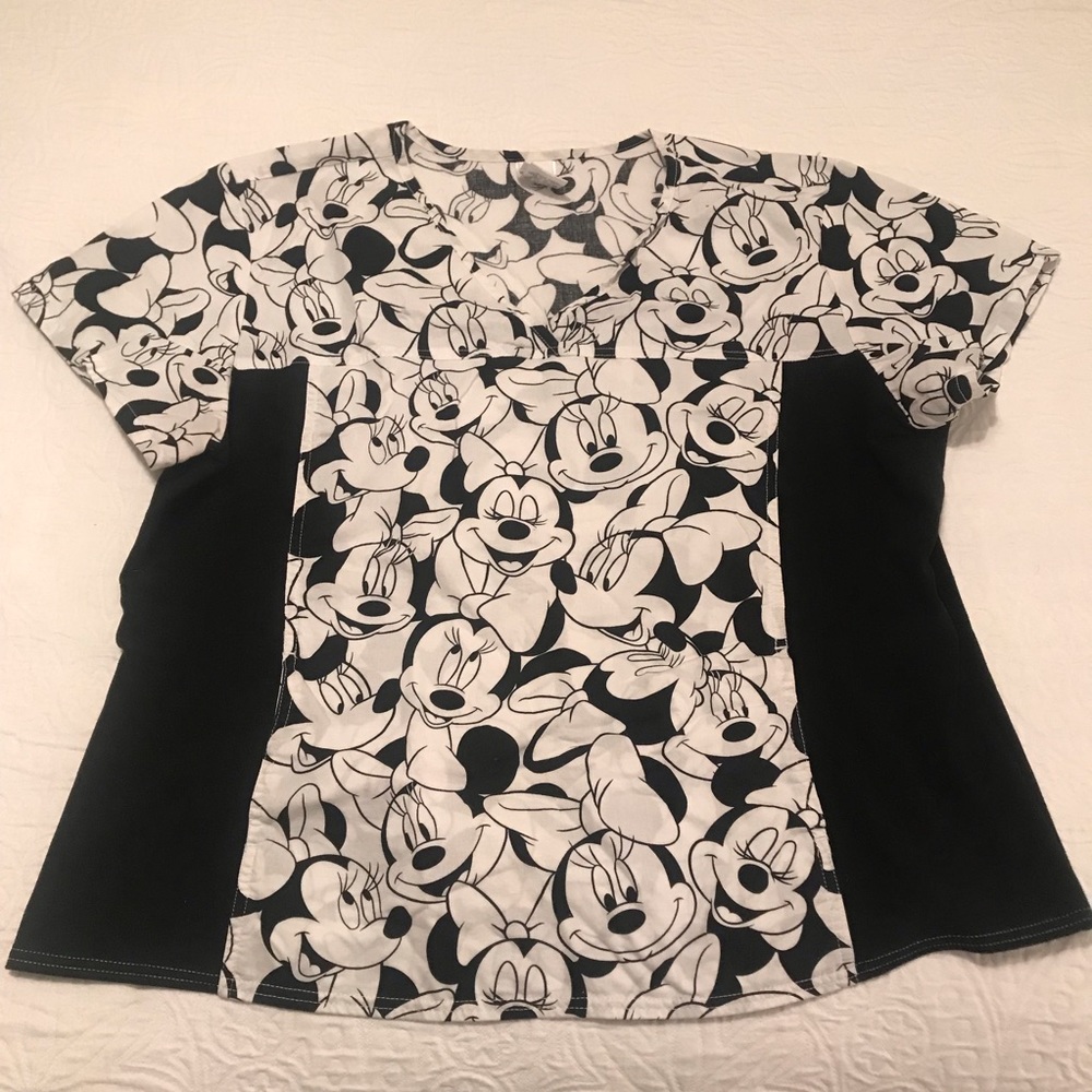 Minnie Mouse Scrub Top